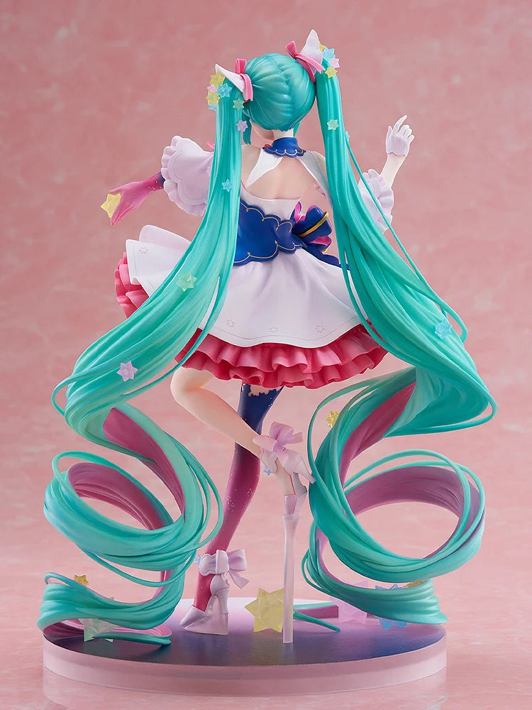 Hatsune Miku - Creators Collection (Rosuuri Ver.) 1/7 Scale Figure by Good Smile Company