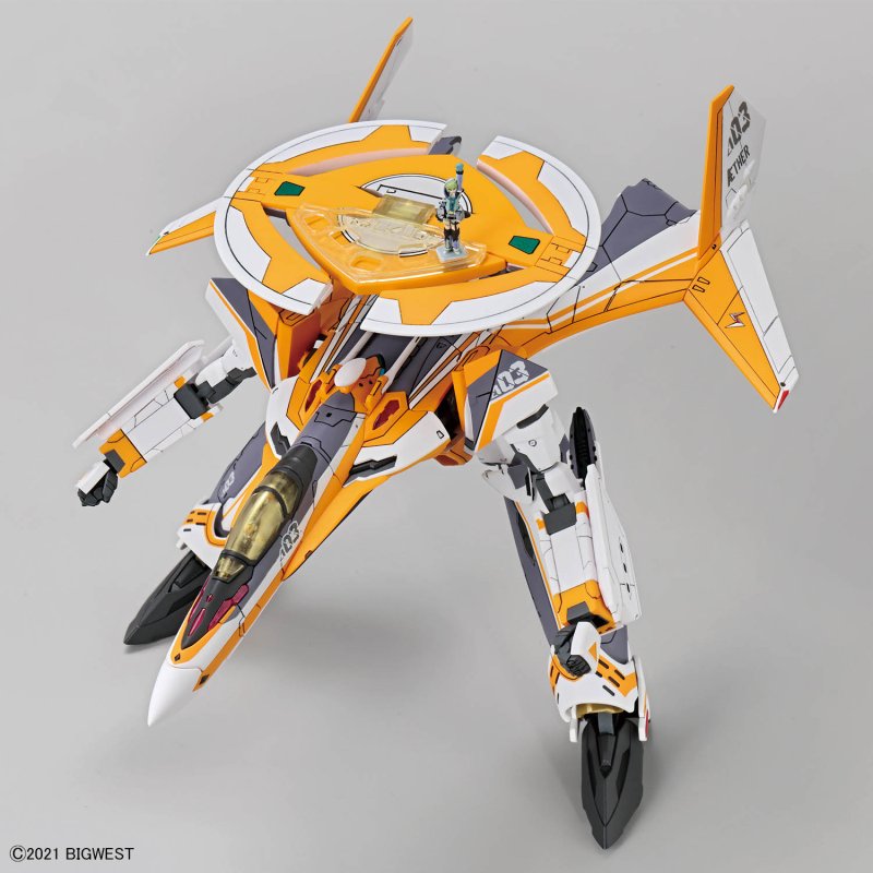 Macross Delta - VF-31E Siegfried (Chuck Mustang Use) HG 1/100 by Bandai