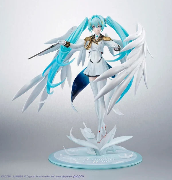 Lucrea Hatsune Miku x Wing Gundam Zero Endless Waltz (Gundam 45th Anniversary Ver.) by MegaHouse