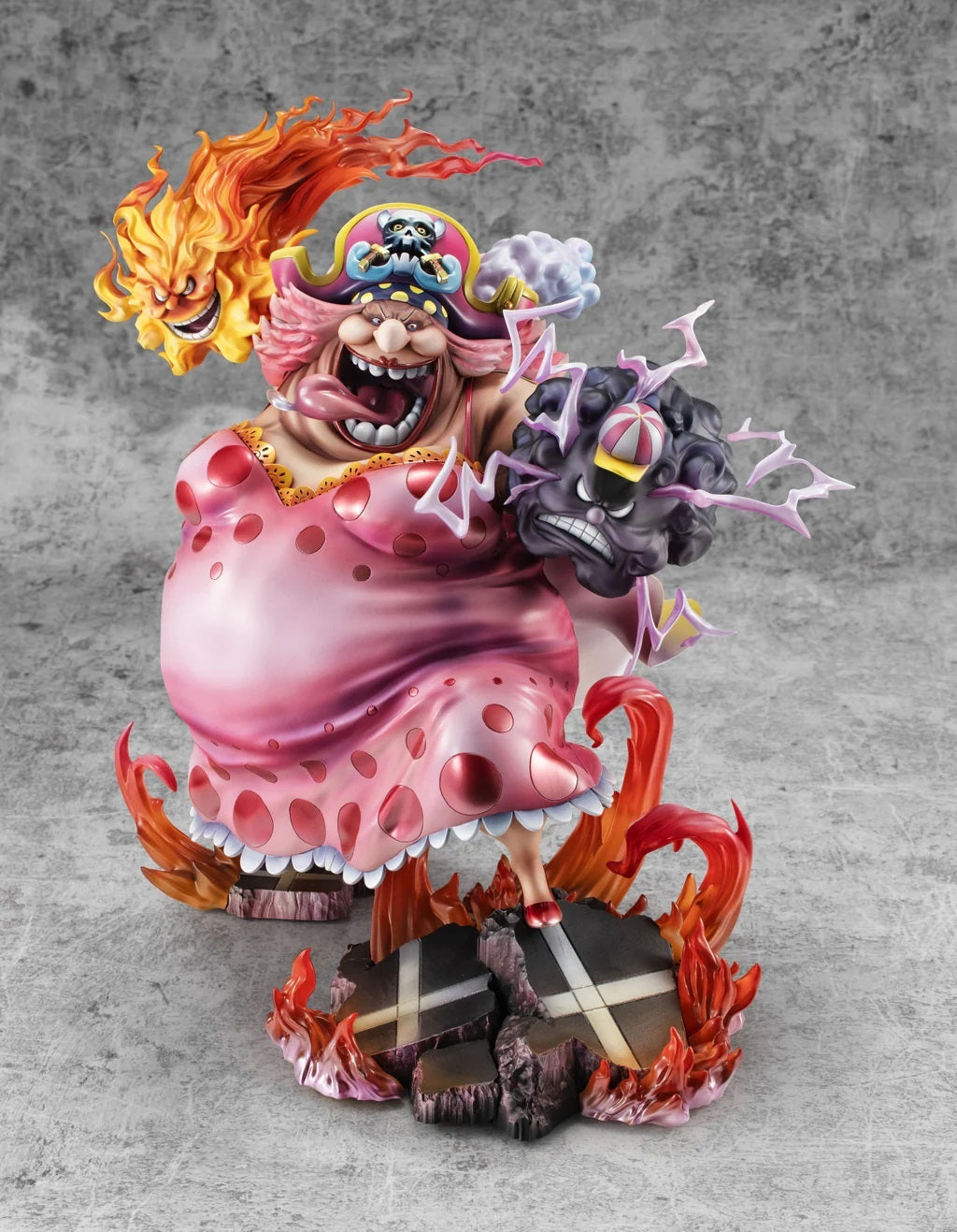 Portrait.Of.Pirates One Piece SA-MAXIMUM - Charlotte Linlin "Big Mom" by MegaHouse
