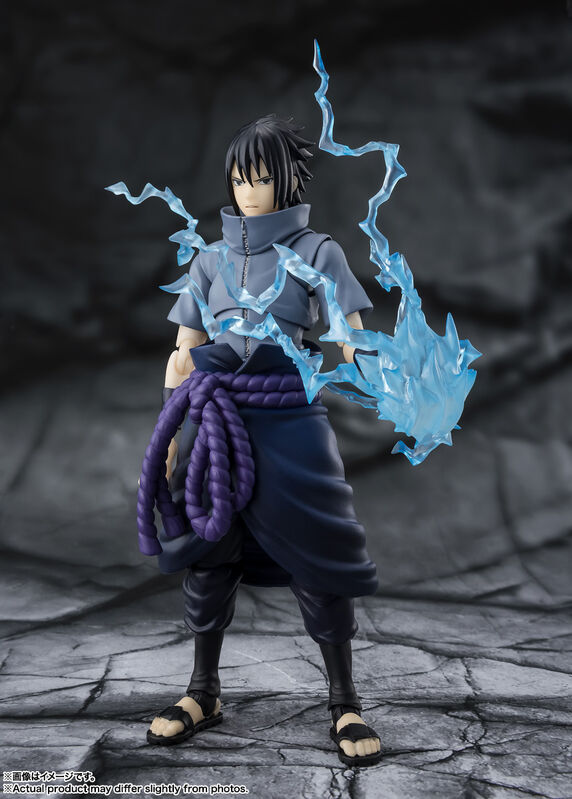 S.H.Figuarts Naruto Shippuden - Sasuke Uchiha (Solitary Shinobi)