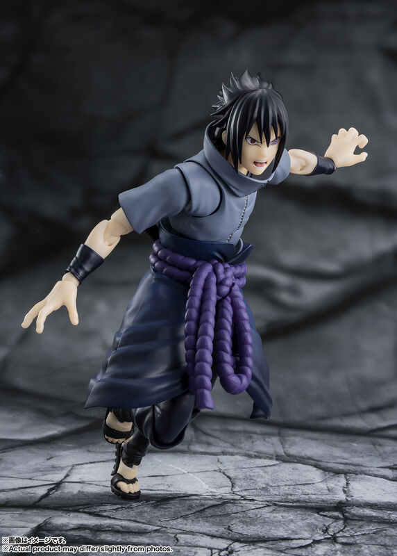 S.H.Figuarts Naruto Shippuden - Sasuke Uchiha (Solitary Shinobi)